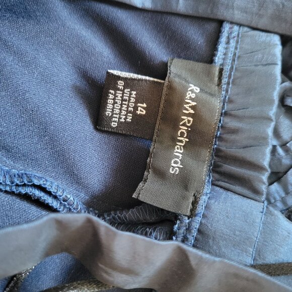 Elegant R&M Richards Blue Sleeveless Cocktail Dress With Floral Appliqué & Bow B - Picture 5 of 8